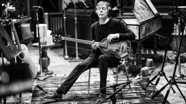 m_paulmccartney630_bwinstudio_060120