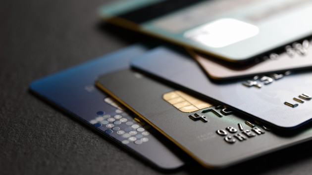 istock_6220_creditcardstack
