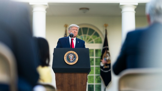 wh_6520_trumprosegarden