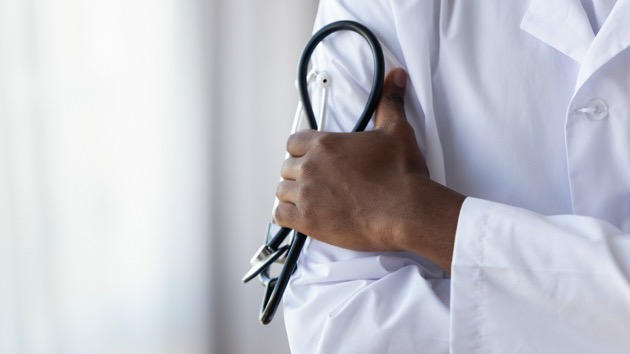 istock_061220_blackhealthcareworkers