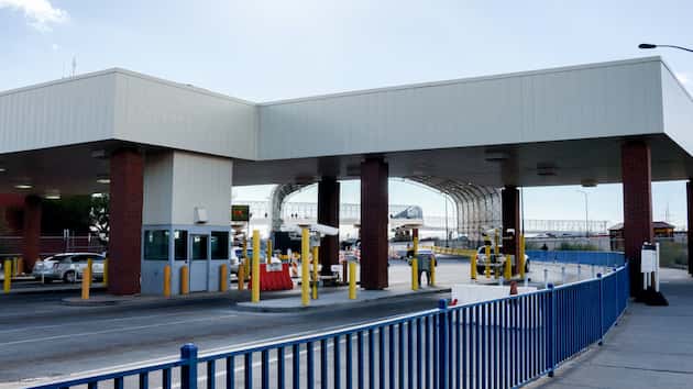 istock_061220_southernborder