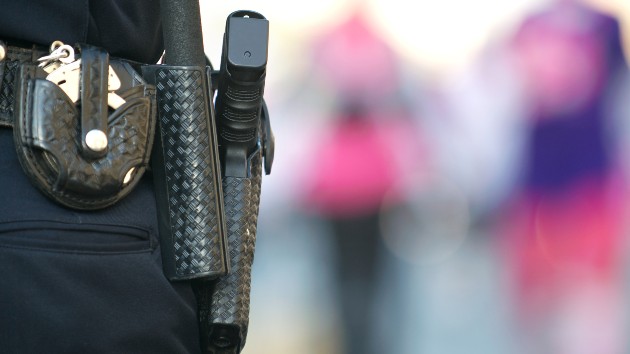 istock_61820_policebelt