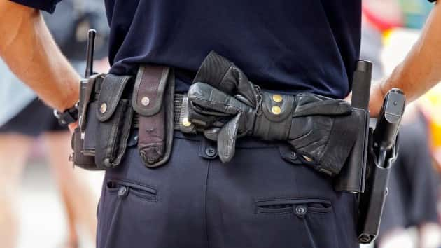 istock_61820_policeuniformbelt