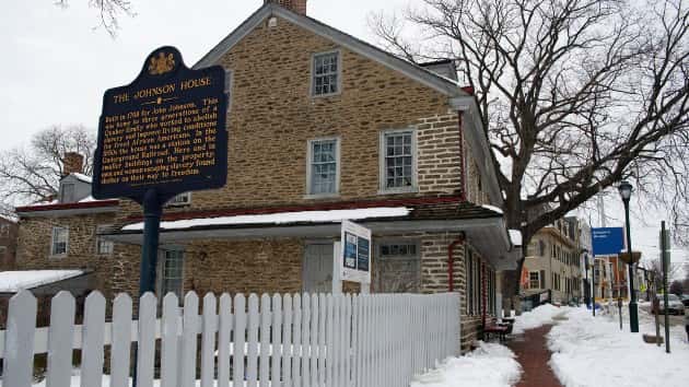 istock_61920_johnsonhouse