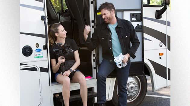 m_harryconnickandgeorgia_061820-1