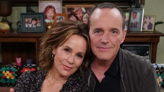 e_jennifer_grey_and_clark_gregg_07062020