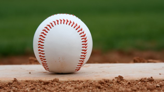 istock_72320_baseballmound