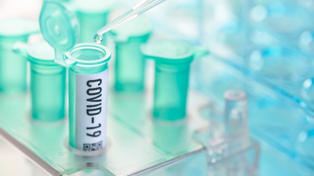 istock_72820_covidtestlab