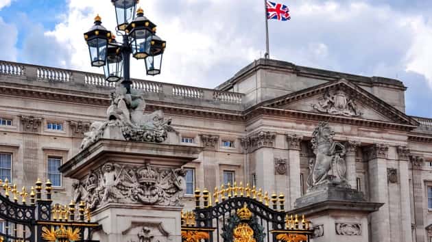 istock_072920_queenelizprincessanne