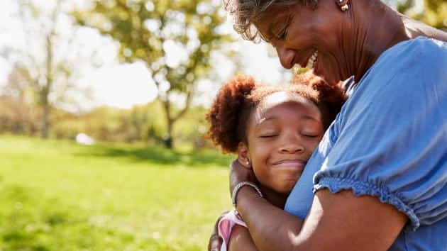 istock_8520_grandmotherchild