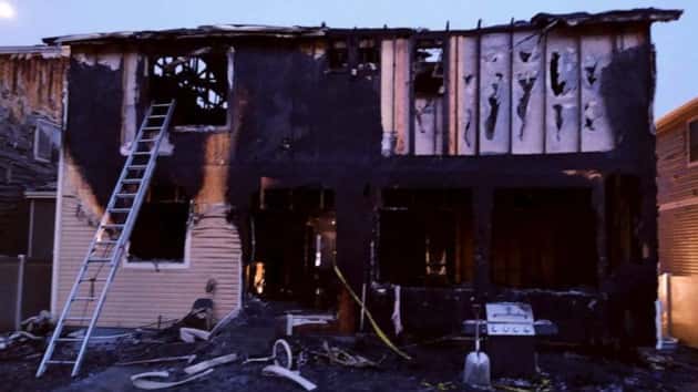 denver-house-fire-02-ht-jef-200805_1596637643432_hpembed_4x3_992
