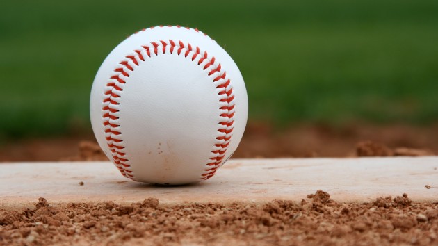 istock_81020_baseballmound