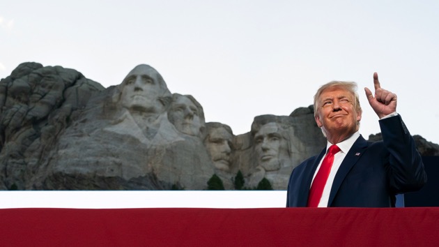 wh_081020_trumprushmore
