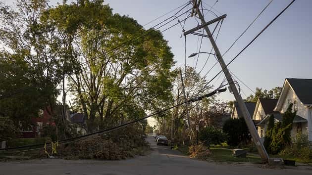 gettyimages_cedarrapidsdownedpowerline_081820
