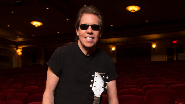 m_georgethorogood630_withguitar_072120-3