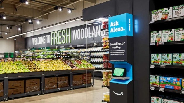 amazon-fresh-store-06-ht-jc-200826_1598488237053_hpembed_3x2_992201
