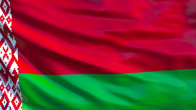 istock_9120_belarusflag