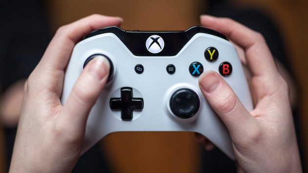 istock_9820_xboxcontroller