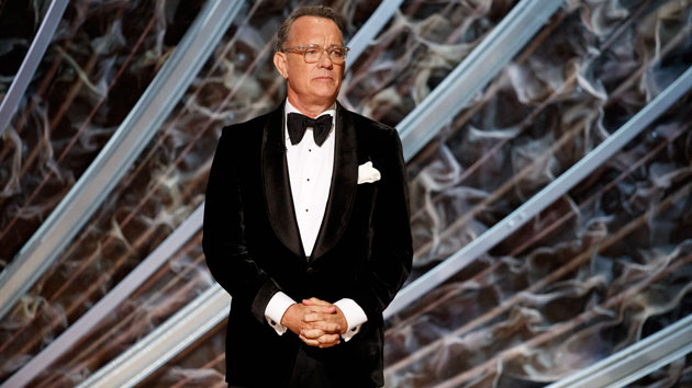 e_tomhanksoscars630_09102020