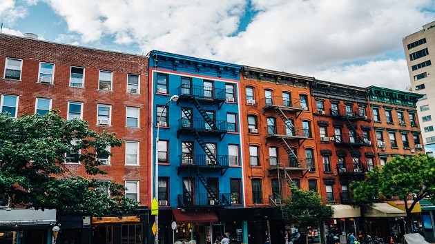 istock_091320_nycapartment