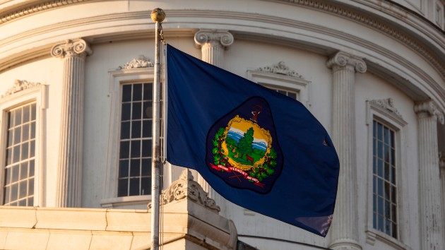 istock_91720_vtflag