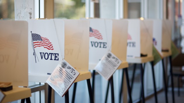 istock_91720_votingbooths