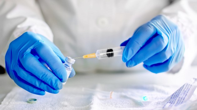 istock_91720_vaccinelab