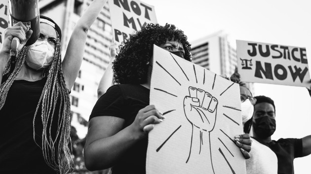 istock_92920_blmprotest