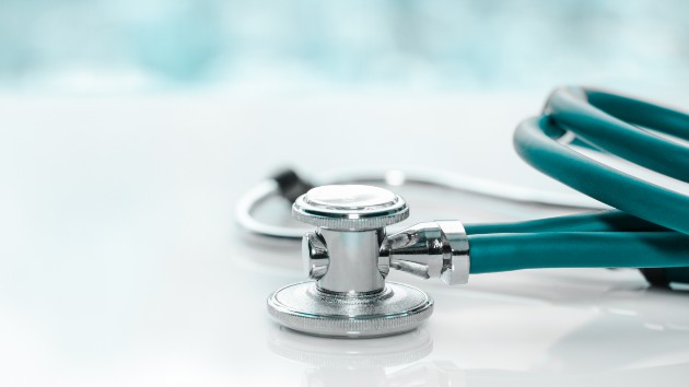 istock_92920_stethoscope