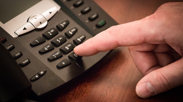 istock_10220_robocall