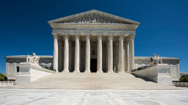 istock_10520_scotus