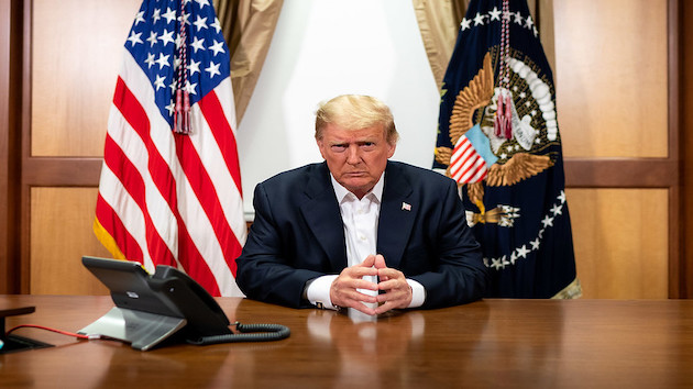 100520_whitehouseflickr_trump