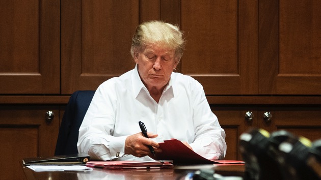 wh_100620_trumpworkingcovid