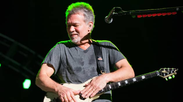 g_eddievanhalen_10720