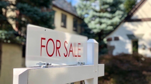 istock_101320_forsalesign201