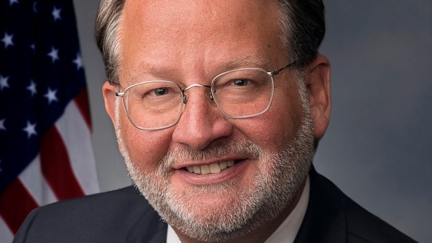 ussenate_101320_peters_gary_official_portrait