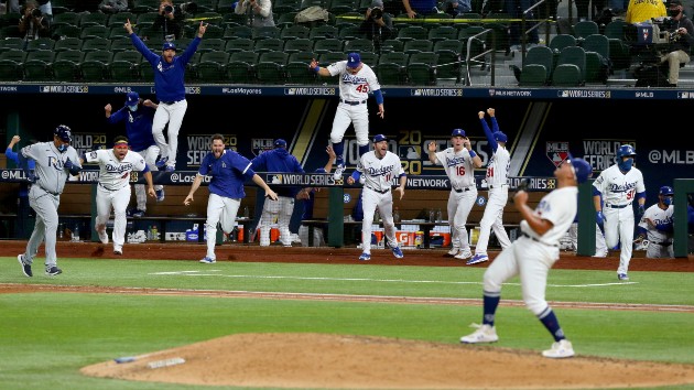 getty_102820_dodgerswswin