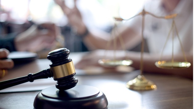 istock_gavel_102120-2