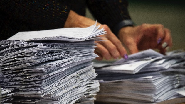 istock_111720_ballotcounting