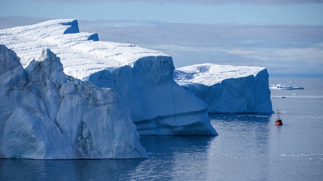 istock_111720_greenlandglaciers