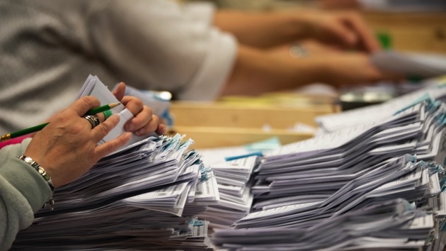 istock_111820_wisconsinrecount