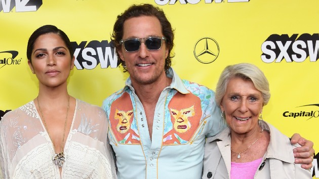 getty_mcconaughey_fam_11182020