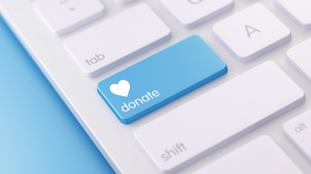 istock_112320_keyboarddonate