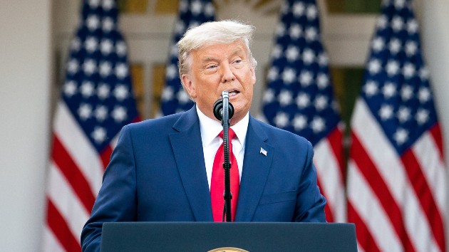 wh_112420_trumppodium