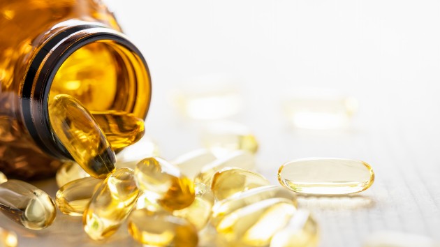 istock_112420_fishoil