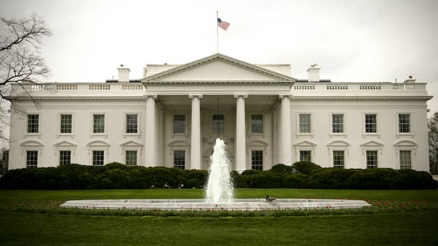 istock_112820_whitehouse
