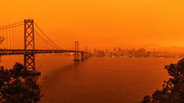 istock_120220_orangesky