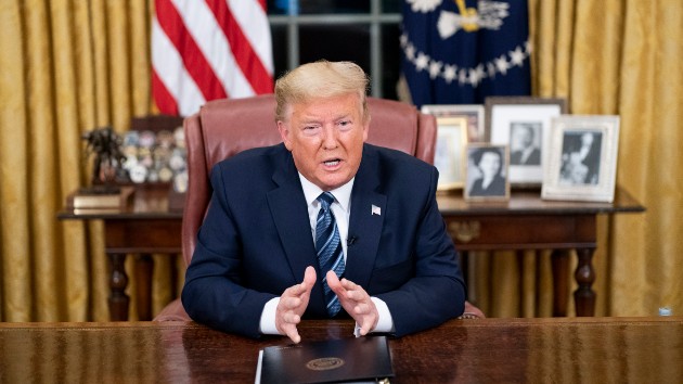 wh_12420_trumpovaloffice
