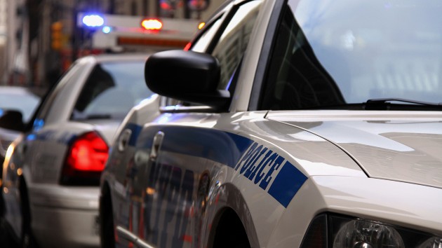 istock_12420_nypdcars