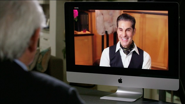m_perryfarrell630_thebiginterviewstill_120720